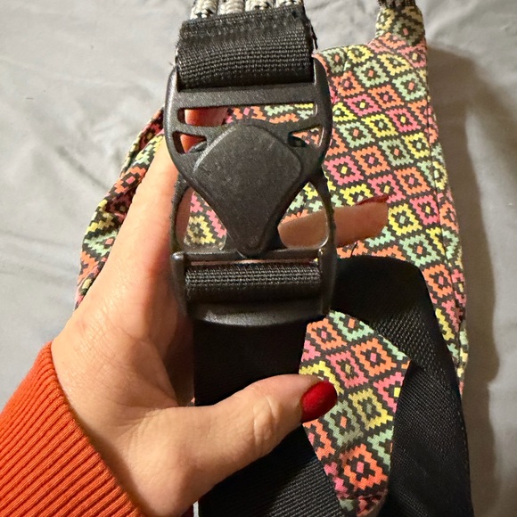 Kavu Multicolor Geometric Backpack - Picture 4 of 12